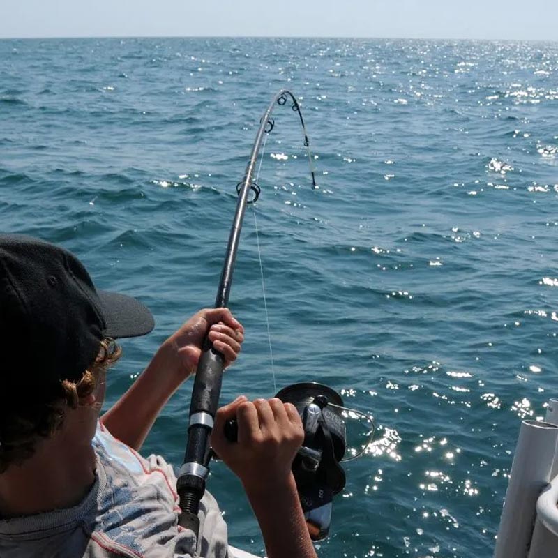 fishing boat rental jeddah-sm