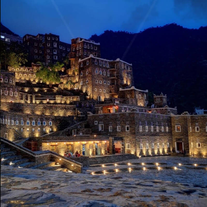 Rijal almaa tour-sm